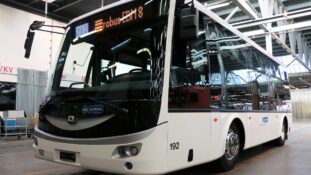 VBZ sta testando un nuovo e-bus per i quartieri esterni.